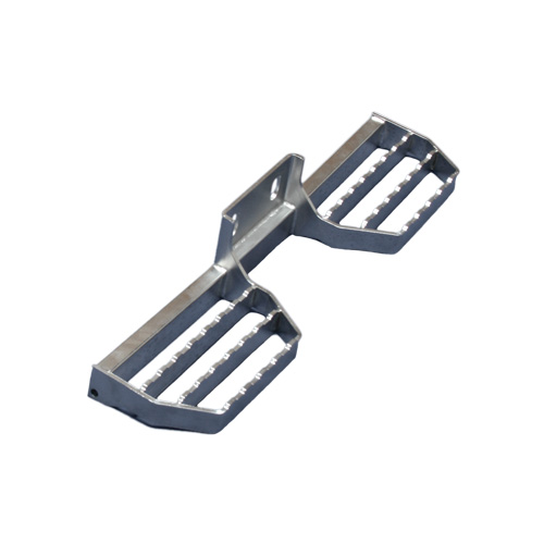 [STEP21628] Marchepied utilitaire sur attelage court (STEP21628) 
