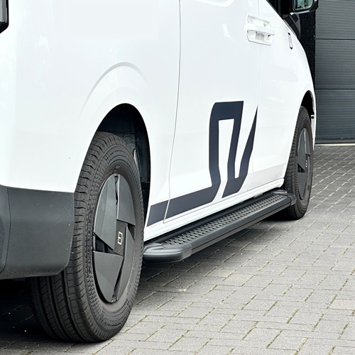Marchepieds latéraux utilitaires AT Farizon SV 2025+